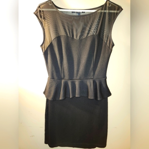 Peplum dress with short  sleeves and sheer bodice - Picture 8 of 11